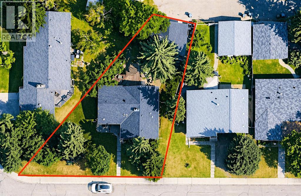 20 Brampton Crescent Sw, Calgary, Alberta  T2W 0Y4 - Photo 3 - A2304005