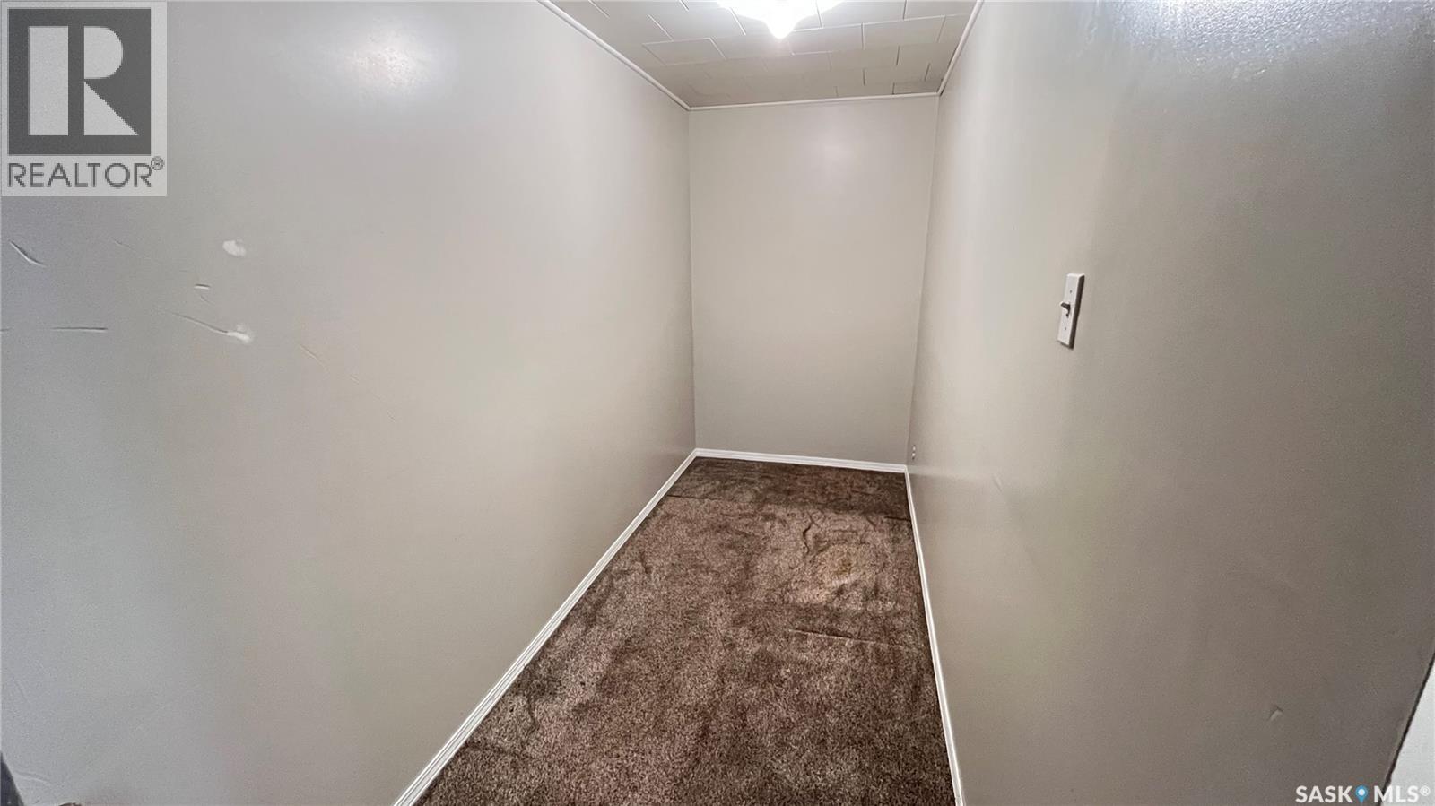 117 Herbert Street, Maple Creek, Saskatchewan  S0N 1N0 - Photo 26 - SK033709