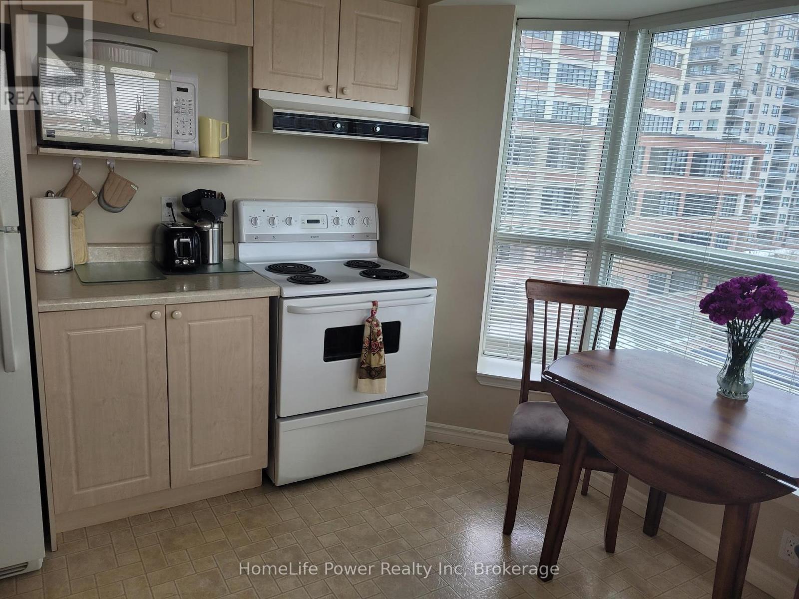 409 - 20 St George Street, Kitchener, Ontario  N2G 2S7 - Photo 14 - X13004306