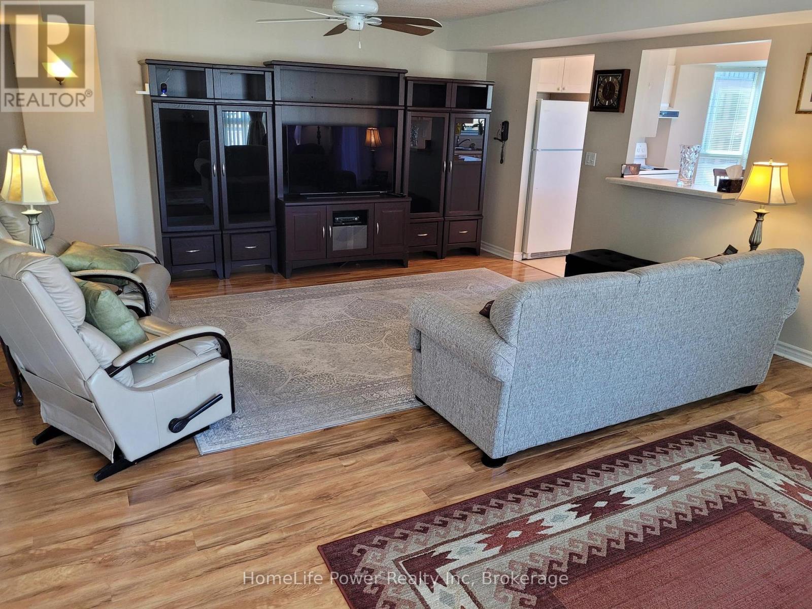 409 - 20 St George Street, Kitchener, Ontario  N2G 2S7 - Photo 8 - X13004306