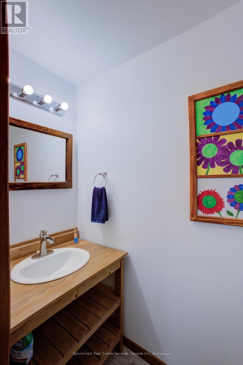 21 Southvale Road, St. Marys, Ontario  N4X 1E9 - Photo 13 - X13032950