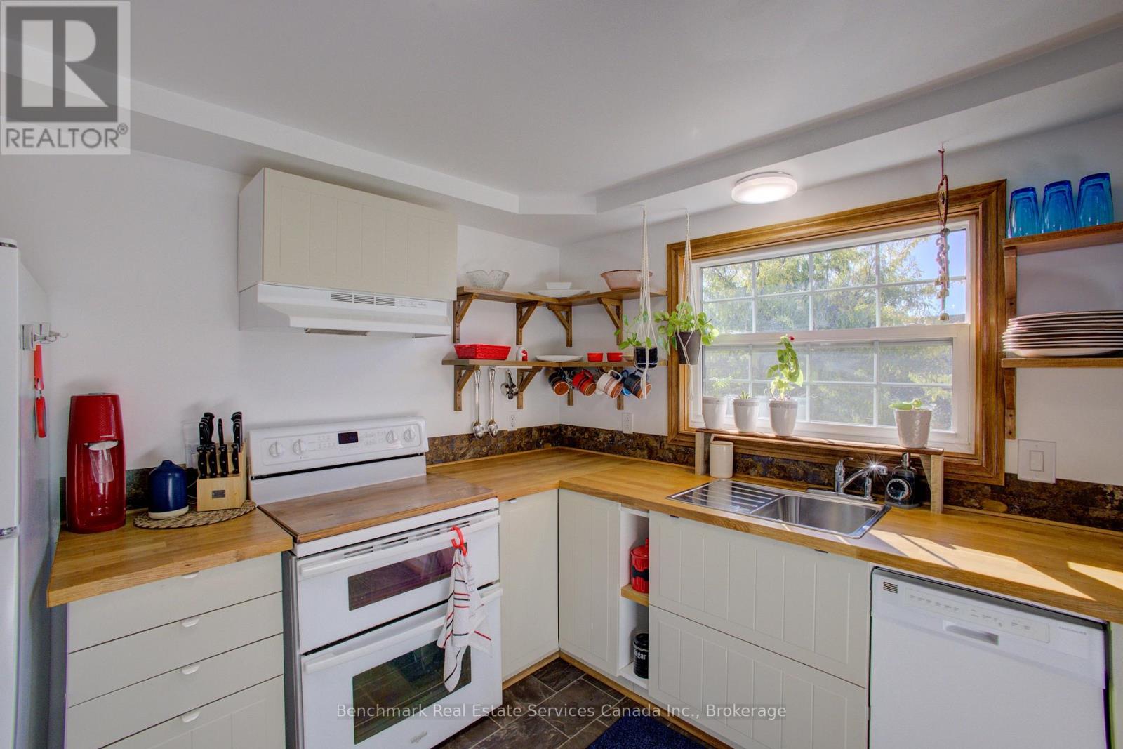 21 Southvale Road, St. Marys, Ontario  N4X 1E9 - Photo 20 - X13032950