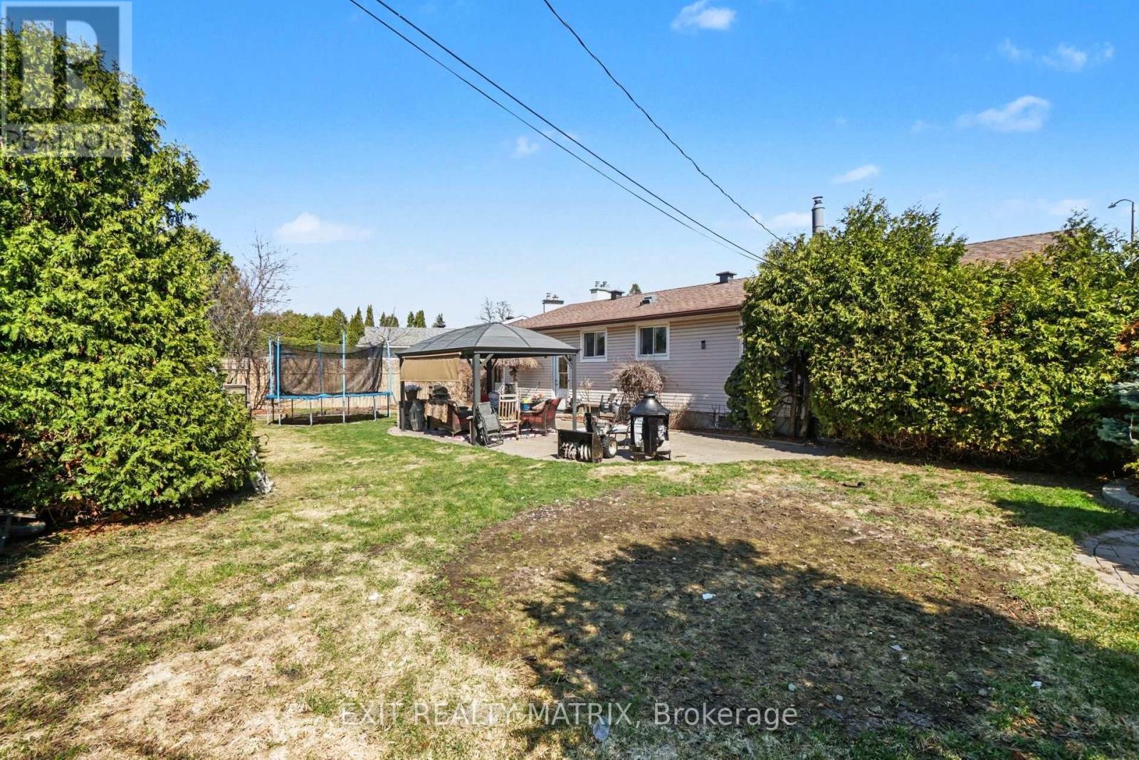 1402 Jamison Avenue, Ottawa, Ontario  K1E 1J5 - Photo 15 - X13028724