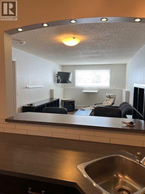 206, 6108 53 Street, Olds, Alberta  T4H 1X5 - Photo 3 - A2293421