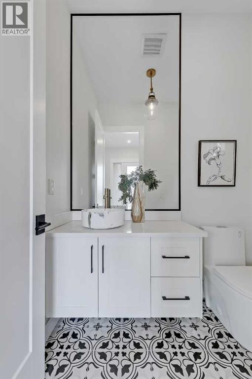 2021 26 Avenue SW, Calgary, Alberta  T2T 1E5 - Photo 18 - A2298065