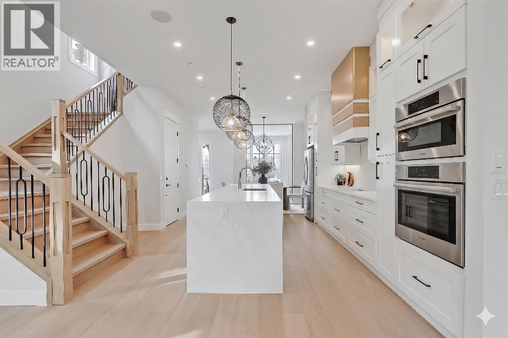 2021 26 Avenue SW, Calgary, Alberta  T2T 1E5 - Photo 6 - A2298065