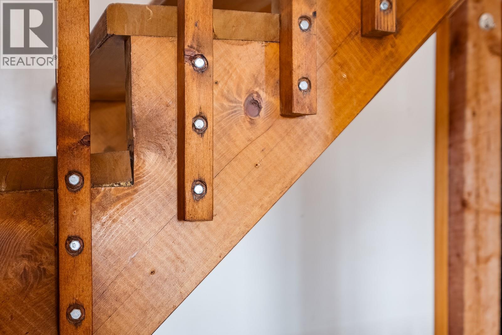 2034 Cliff Street, Rossland, British Columbia  V0G 1Y0 - Photo 35 - 10383399