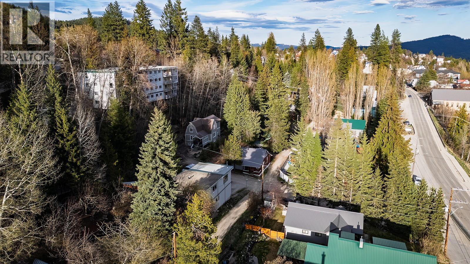 2034 Cliff Street, Rossland, British Columbia  V0G 1Y0 - Photo 56 - 10383399