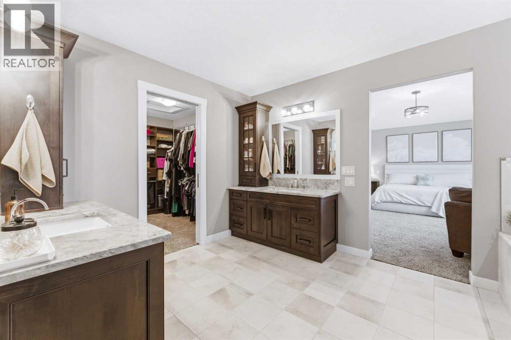 187 Cranarch Circle SE, Calgary, Alberta  T3M 0S4 - Photo 30 - A2293305