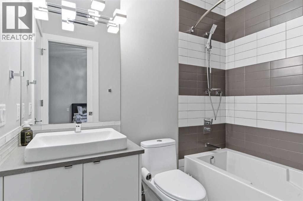 10 Lissington Drive SW, Calgary, Alberta  T3E 5E1 - Photo 44 - A2294958