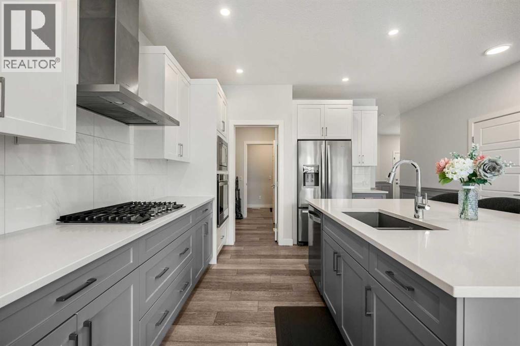 32 Paint Horse Crescent, Cochrane, Alberta  T4C 2V7 - Photo 11 - A2301085