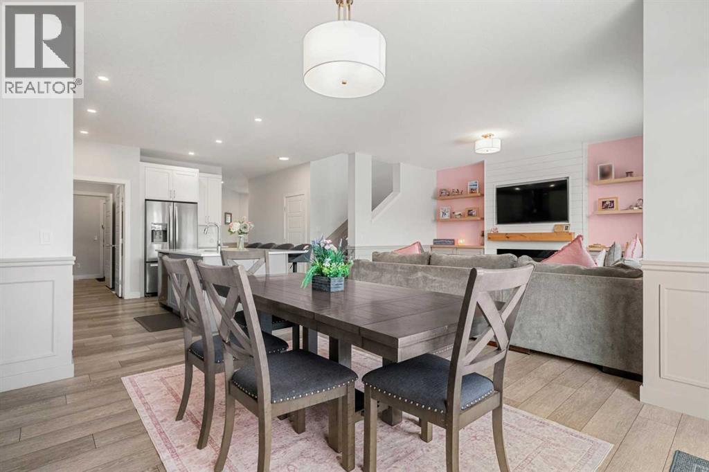 32 Paint Horse Crescent, Cochrane, Alberta  T4C 2V7 - Photo 8 - A2301085