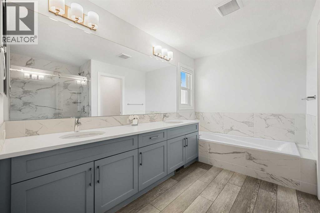 32 Paint Horse Crescent, Cochrane, Alberta  T4C 2V7 - Photo 25 - A2301085