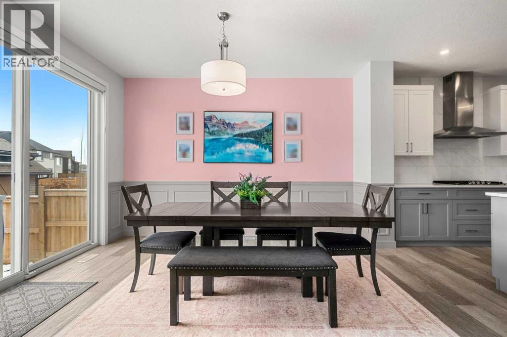 32 Paint Horse Crescent, Cochrane, Alberta  T4C 2V7 - Photo 9 - A2301085