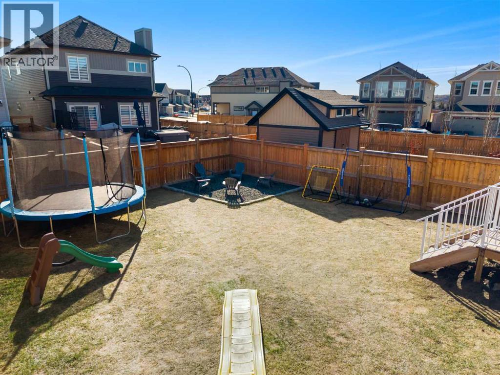 32 Paint Horse Crescent, Cochrane, Alberta  T4C 2V7 - Photo 46 - A2301085