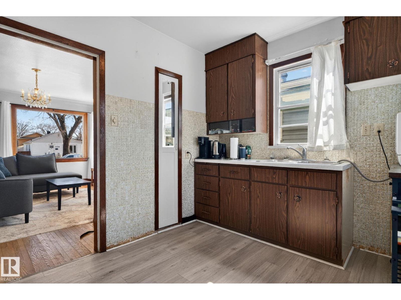 12230 95a St Nw, Edmonton, Alberta  T5G 1S1 - Photo 17 - E4483646