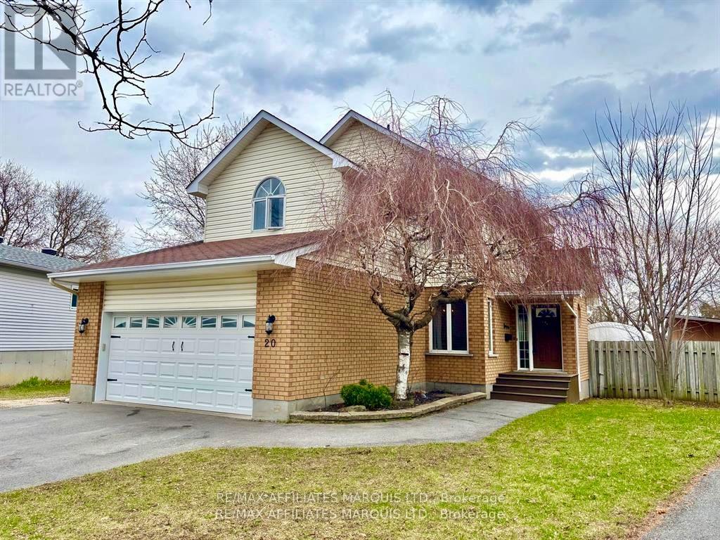 20 FORESTDALE CRESCENT, Cornwall, Ontario