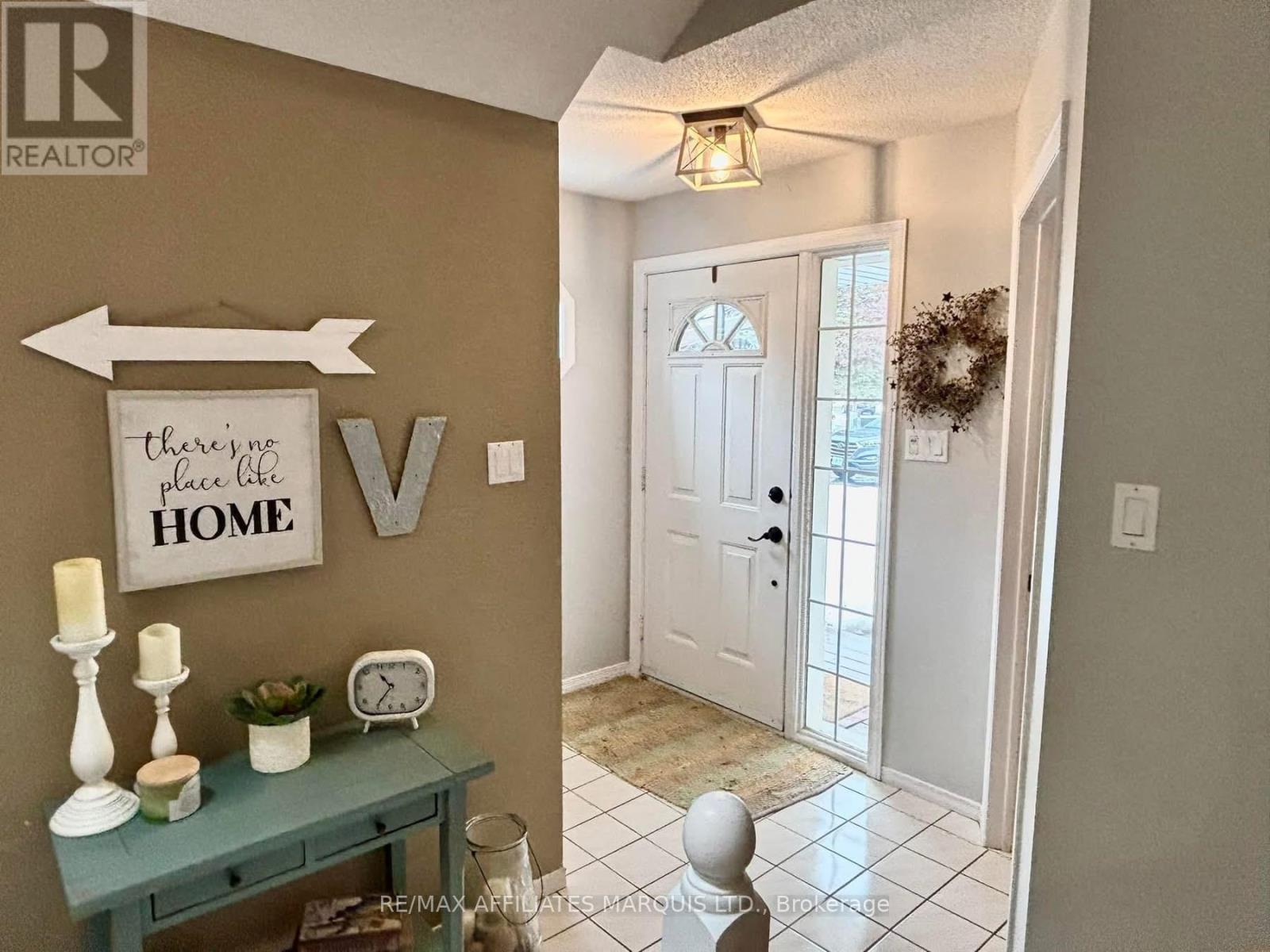 20 Forestdale Crescent, Cornwall, Ontario  K6K 1V7 - Photo 4 - X13033354