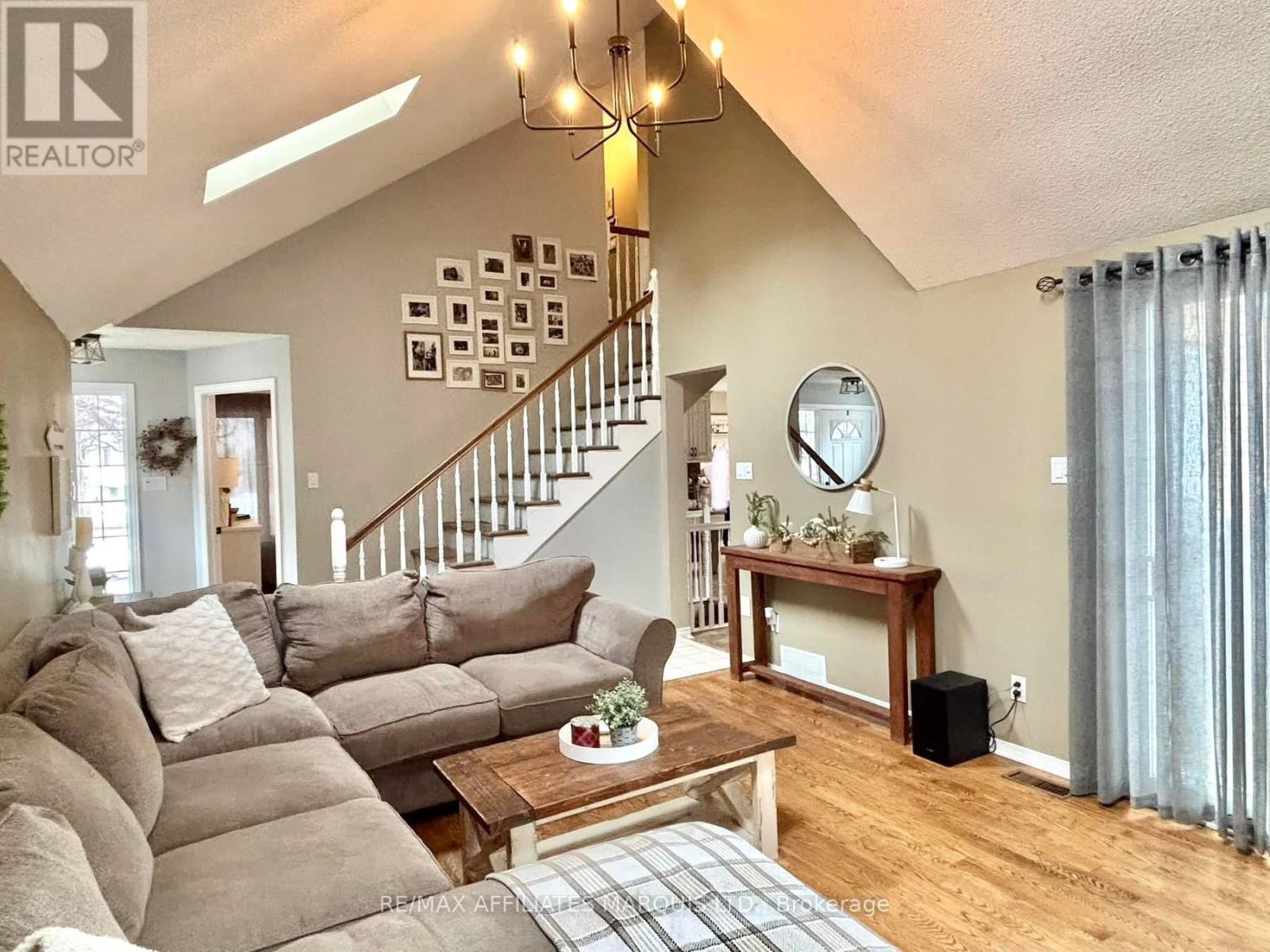 20 Forestdale Crescent, Cornwall, Ontario  K6K 1V7 - Photo 8 - X13033354