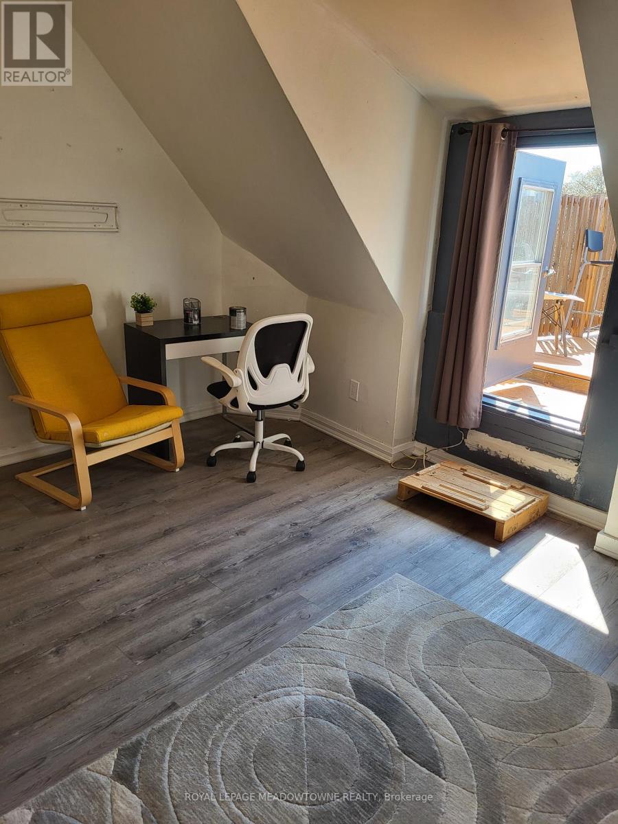 1259 Davenport Road, Toronto, Ontario  M6H 2H2 - Photo 17 - W12863264