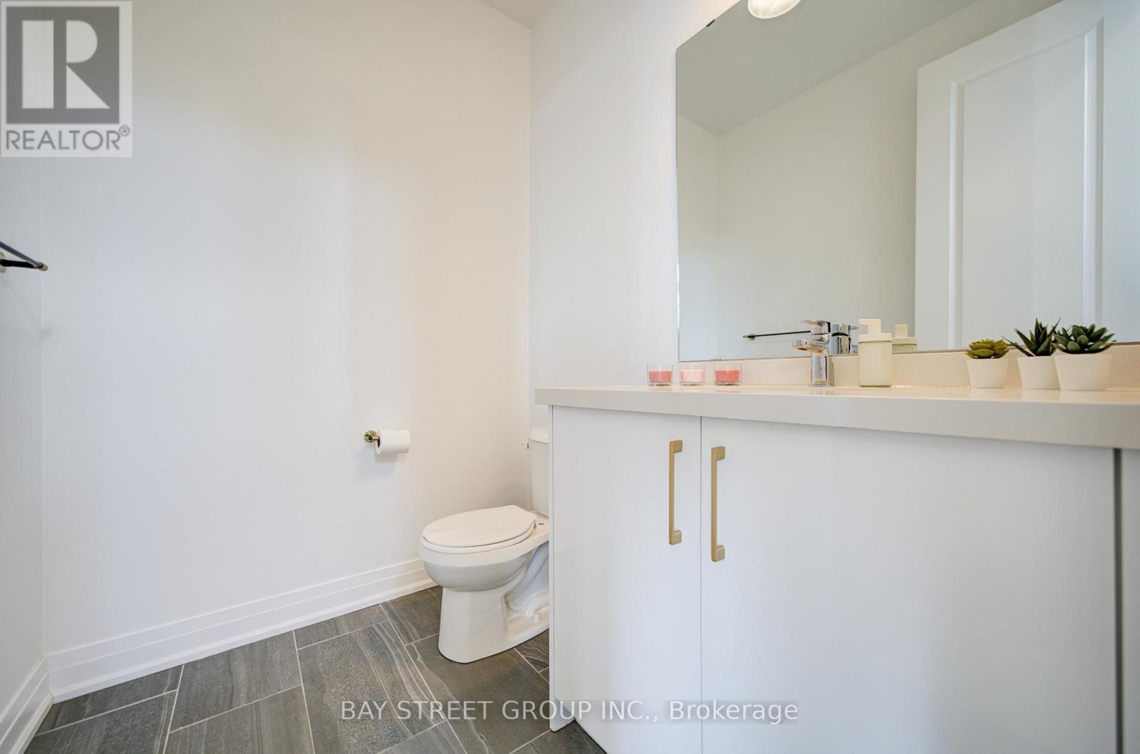 324 King Road, Richmond Hill, Ontario  L4E 1L4 - Photo 10 - N13033368