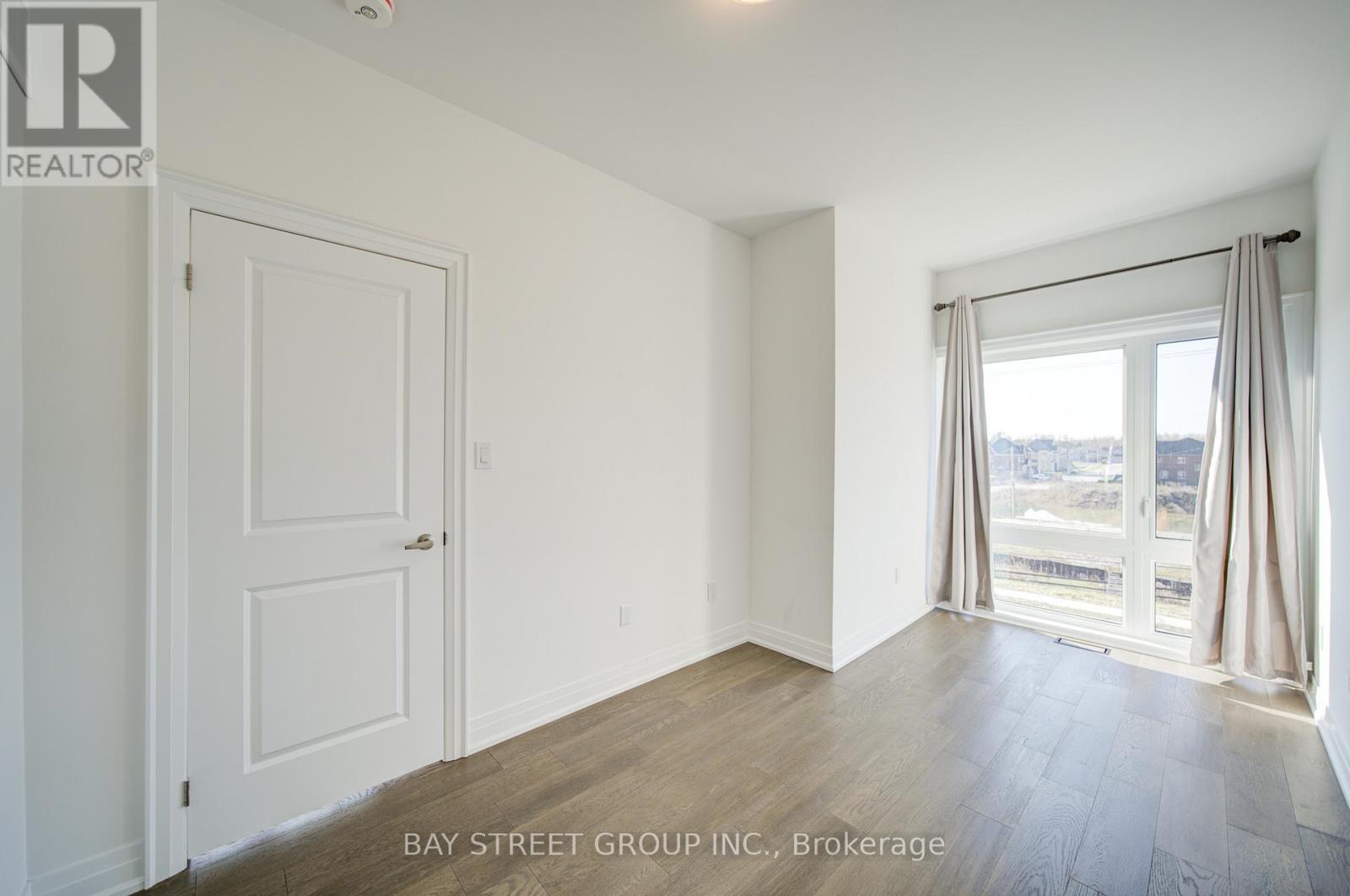 324 King Road, Richmond Hill, Ontario  L4E 1L4 - Photo 33 - N13033368