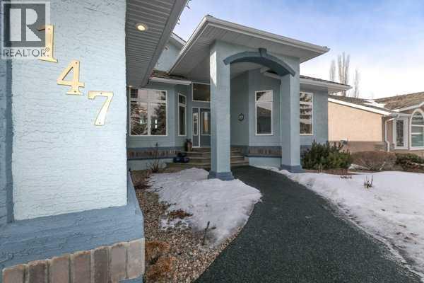 147 Alexander Crescent, Red Deer, Alberta  T4R 2T7 - Photo 2 - A2291405