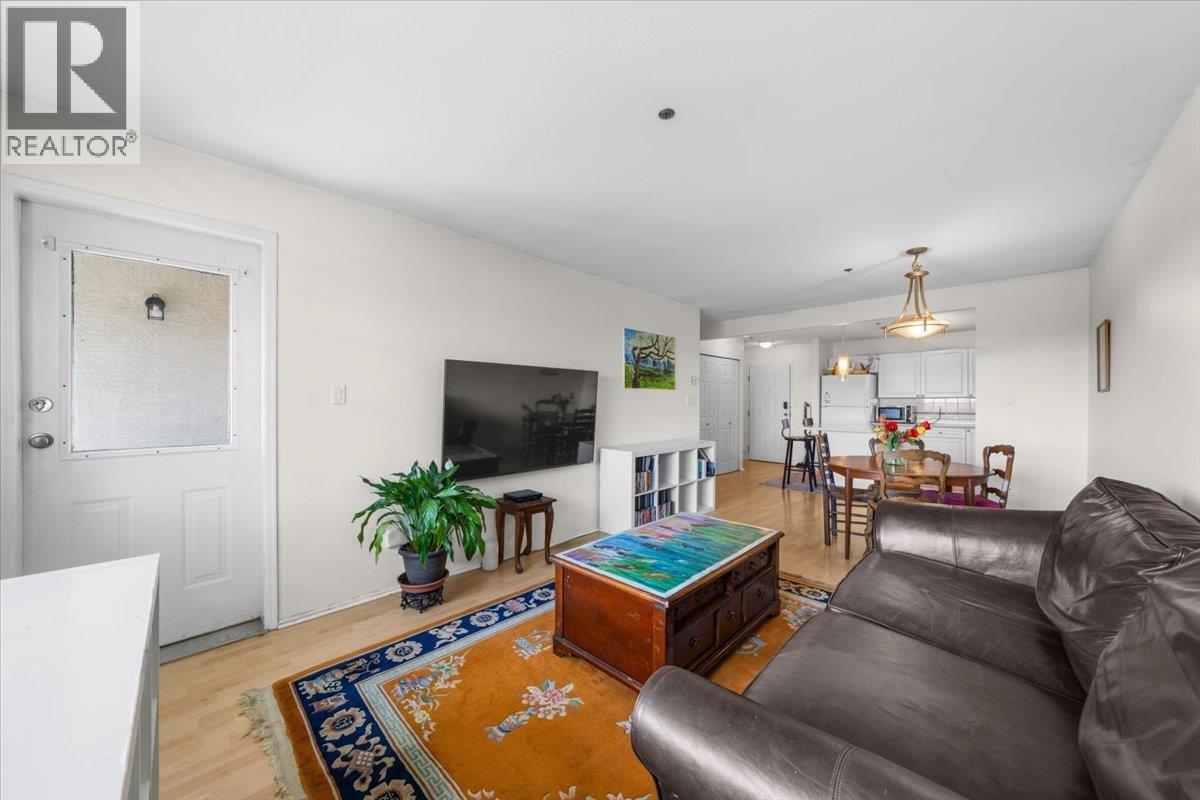 819 1310 Cariboo Street, New Westminster, British Columbia  V3M 1X2 - Photo 9 - R3114207