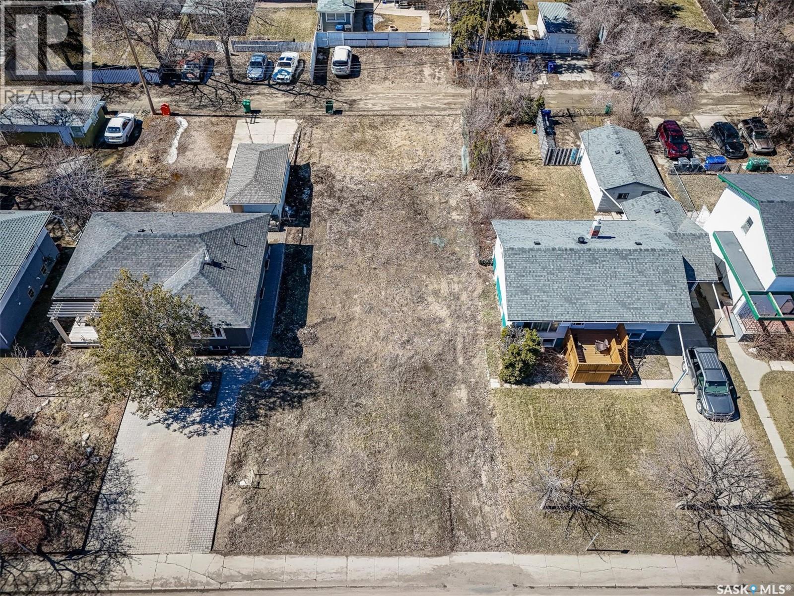 314 Cumberland Avenue S, Saskatoon, Saskatchewan  S7N 1M1 - Photo 3 - SK033697