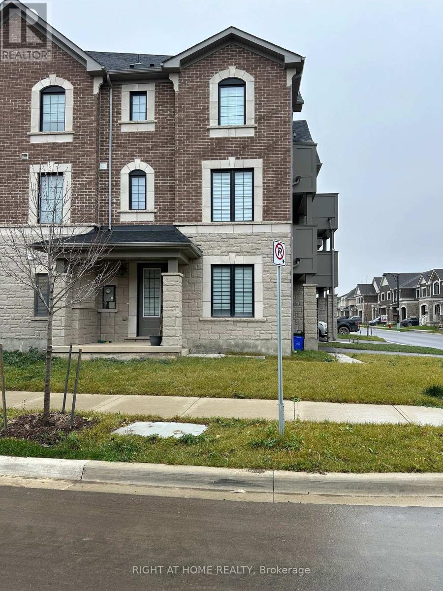 1593 Moira Crescent, Milton, Ontario  L9E 1X8 - Photo 2 - W13033348