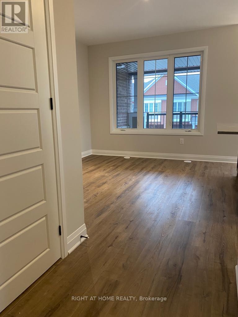 1593 Moira Crescent, Milton, Ontario  L9E 1X8 - Photo 6 - W13033348