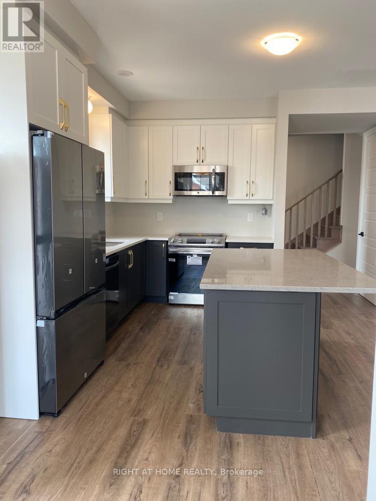 1593 Moira Crescent, Milton, Ontario  L9E 1X8 - Photo 9 - W13033348