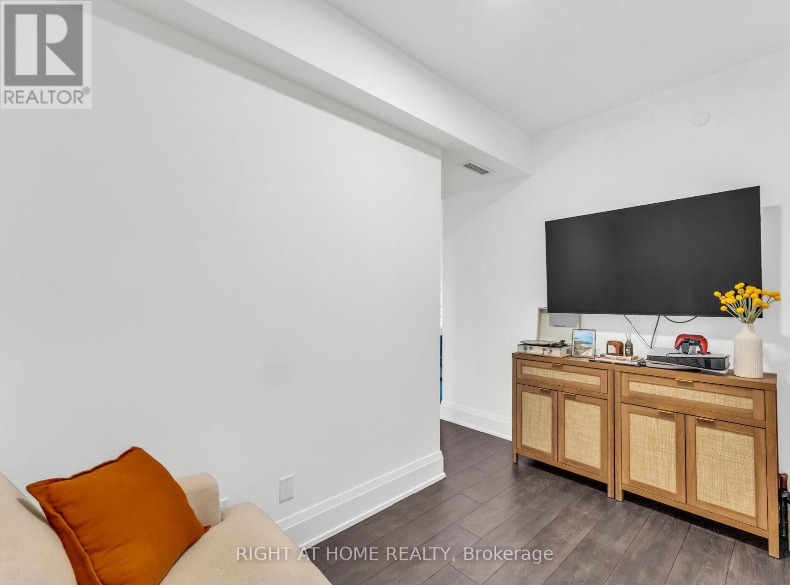 308 - 20 Brin Drive, Toronto, Ontario  M8X 0B2 - Photo 12 - W13033376