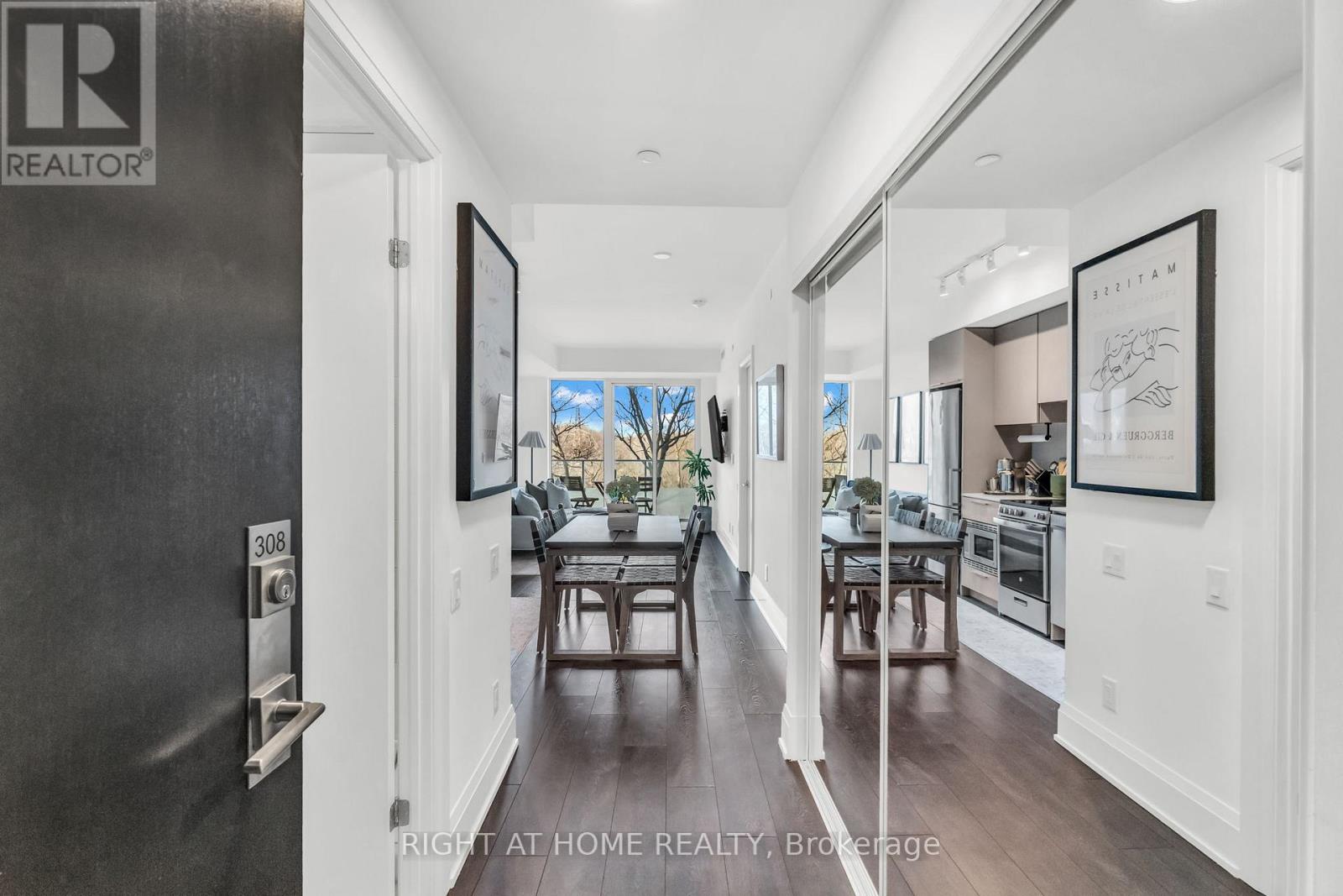 308 - 20 Brin Drive, Toronto, Ontario  M8X 0B2 - Photo 2 - W13033376