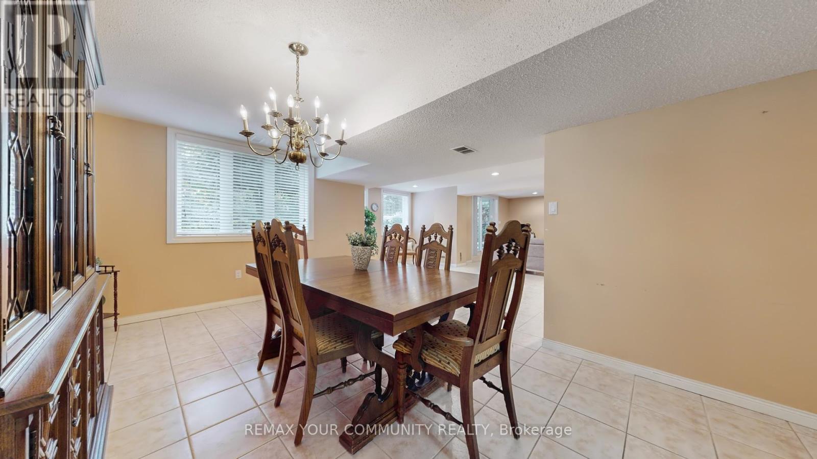 35 La Rush Drive, Toronto, Ontario  M9P 1S8 - Photo 34 - W13033386