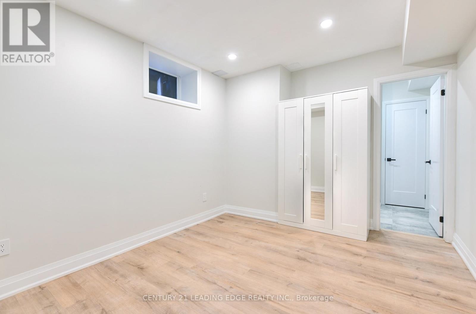 Lower - 53 Boon Avenue, Toronto, Ontario  M6E 3Z2 - Photo 10 - W13033394