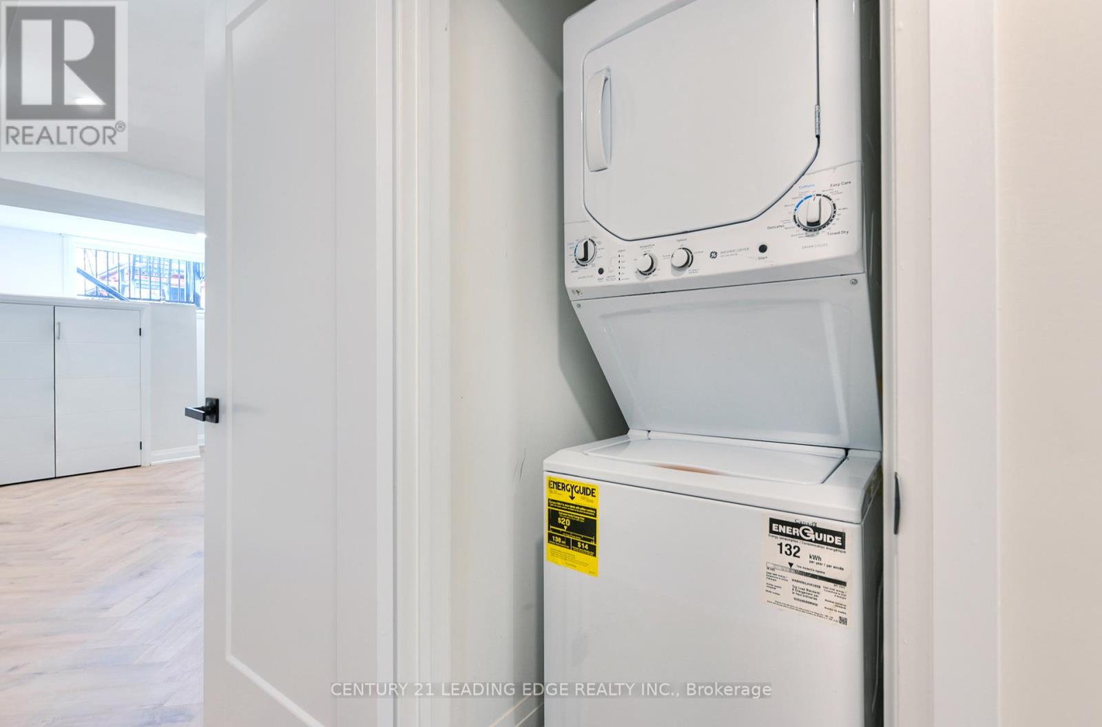 Lower - 53 Boon Avenue, Toronto, Ontario  M6E 3Z2 - Photo 13 - W13033394