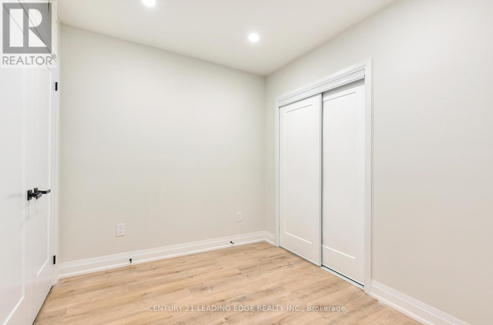 Lower - 53 Boon Avenue, Toronto, Ontario  M6E 3Z2 - Photo 6 - W13033394