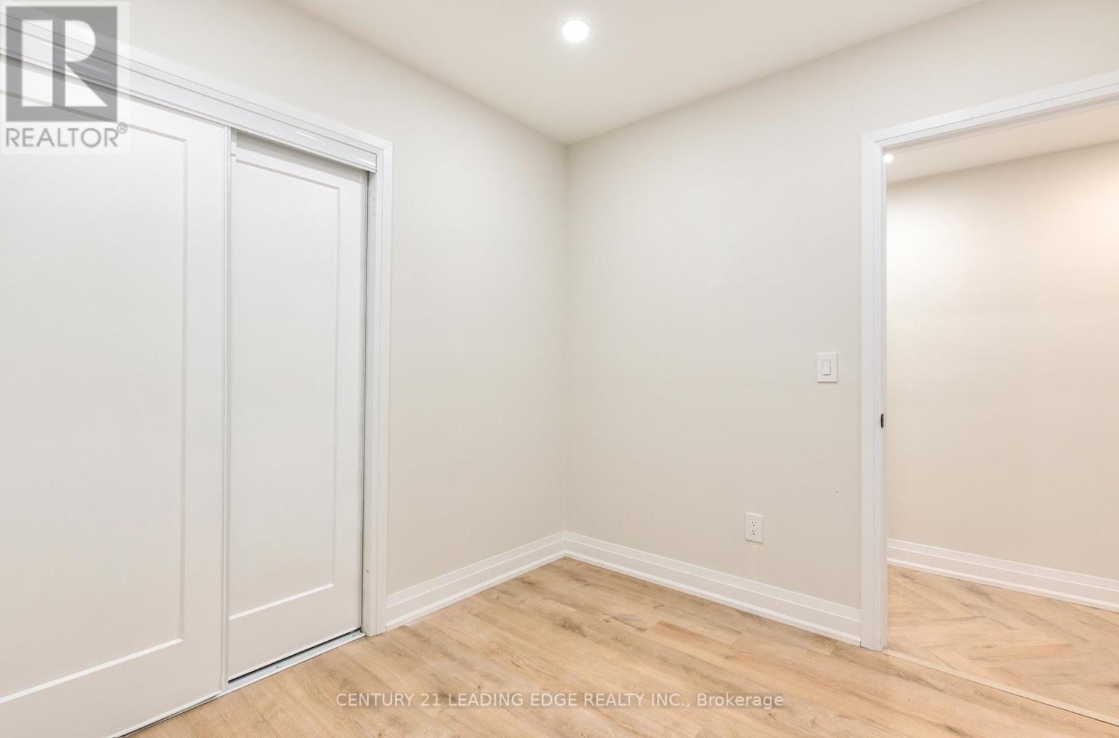 Lower - 53 Boon Avenue, Toronto, Ontario  M6E 3Z2 - Photo 7 - W13033394