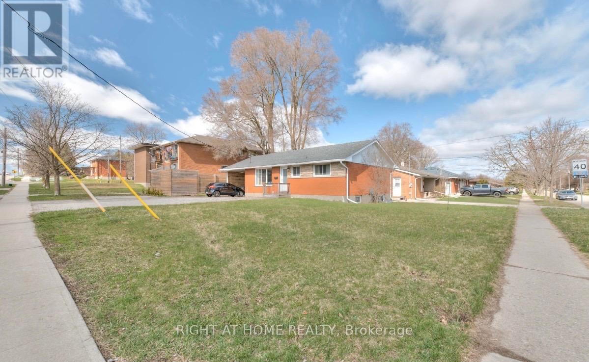 LOWER - 484 SPEEDVALE AVENUE E, Guelph, Ontario