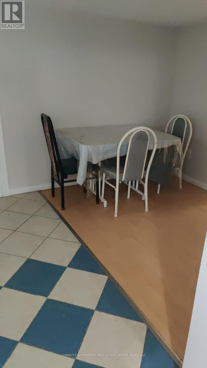 739 Campbell Avenue, Windsor, Ontario  N9B 2H6 - Photo 11 - X13033382