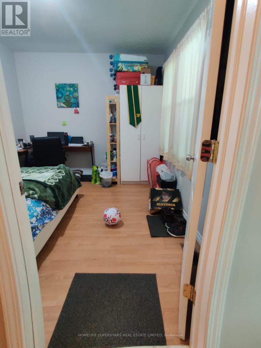 739 Campbell Avenue, Windsor, Ontario  N9B 2H6 - Photo 13 - X13033382