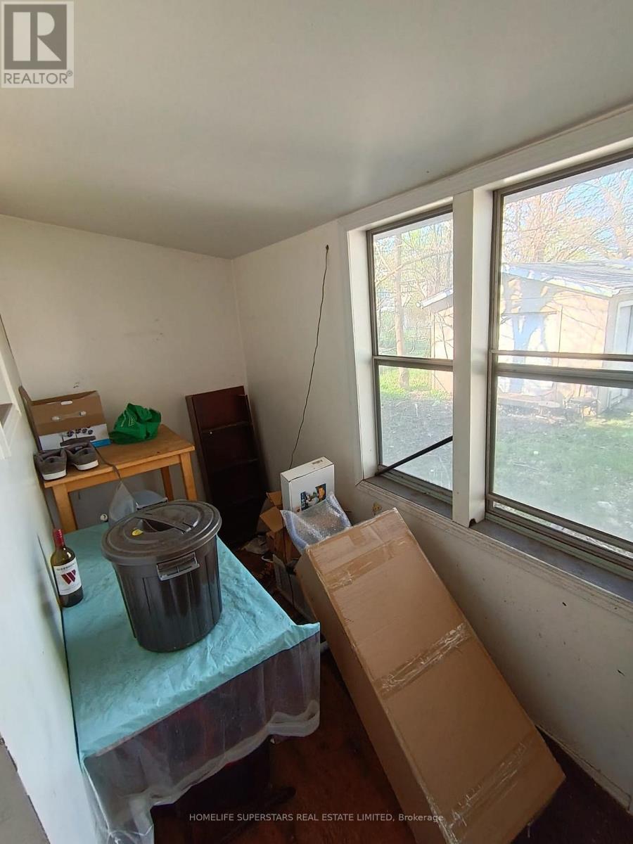 739 Campbell Avenue, Windsor, Ontario  N9B 2H6 - Photo 28 - X13033382