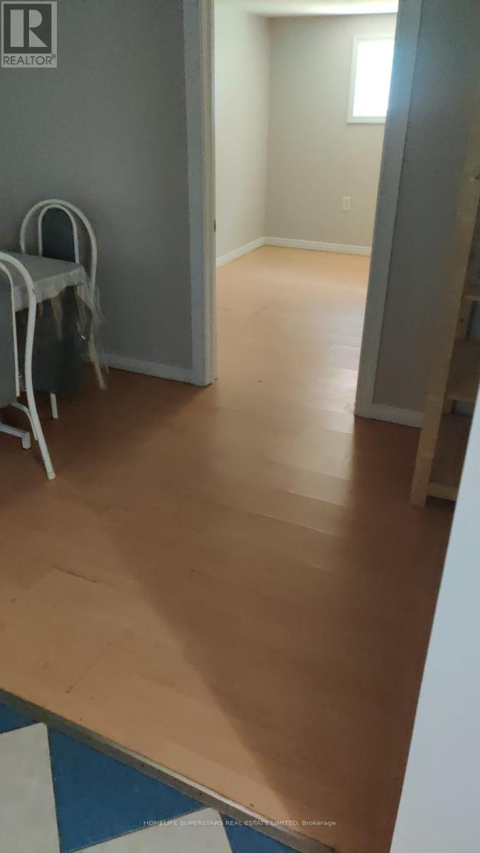 739 Campbell Avenue, Windsor, Ontario  N9B 2H6 - Photo 9 - X13033382