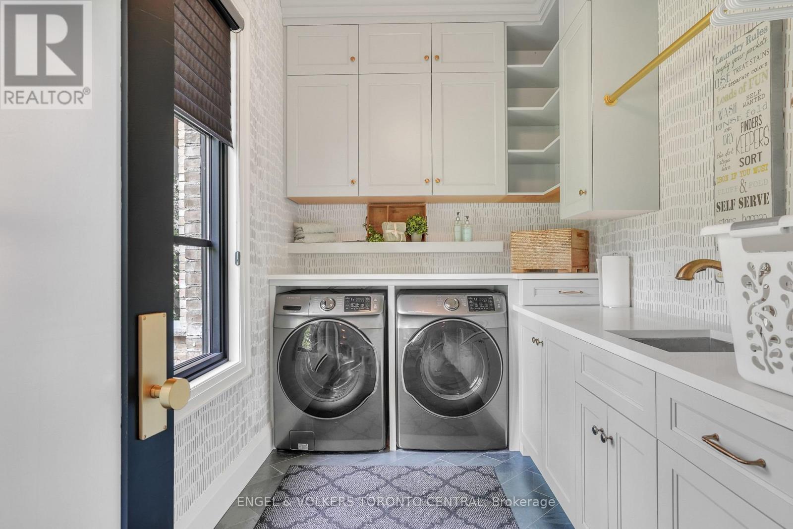 7 Apto Court, Springwater, Ontario  L0L 2K0 - Photo 20 - S13032964