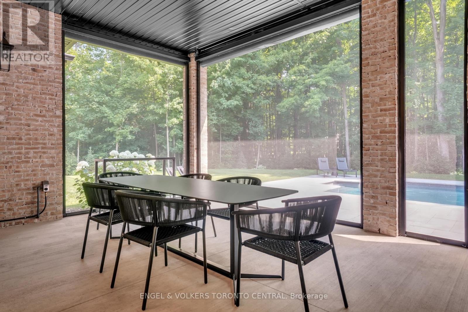 7 Apto Court, Springwater, Ontario  L0L 2K0 - Photo 47 - S13032964