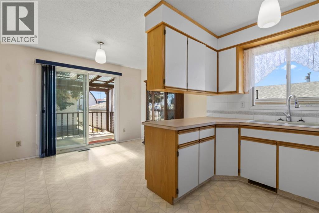 335 1st, Irricana, Alberta  T0M 1B0 - Photo 10 - A2303388