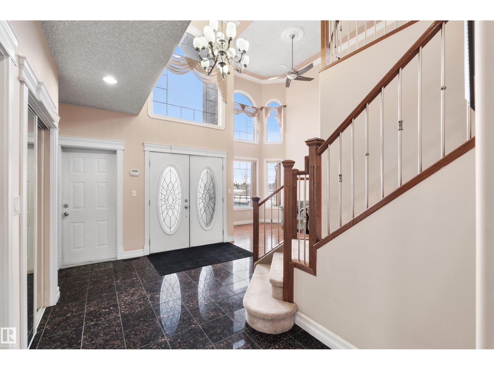 9203 160 Av NW, Edmonton, Alberta  T5Z 0A9 - Photo 17 - E4477538