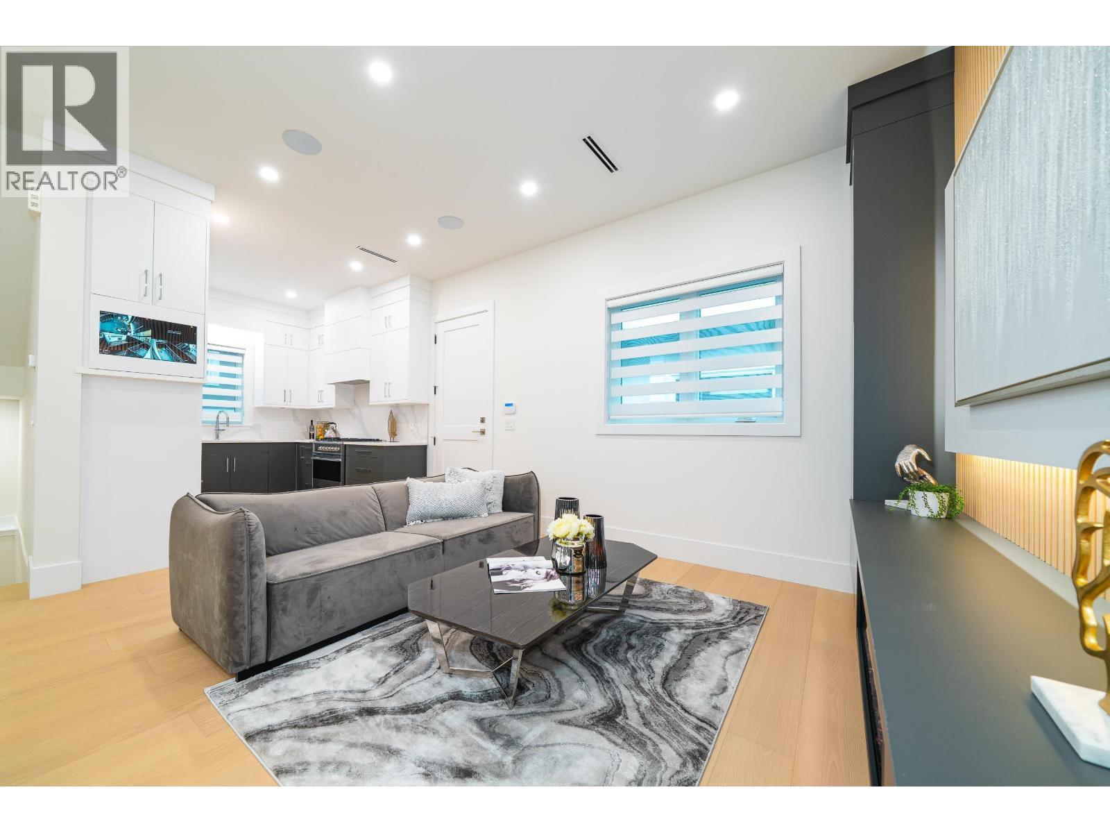 2 4210 Union Street, Burnaby, British Columbia  V5C 2X4 - Photo 5 - R3114849