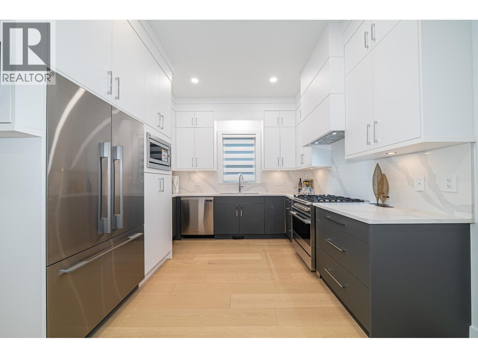 2 4210 Union Street, Burnaby, British Columbia  V5C 2X4 - Photo 9 - R3114849